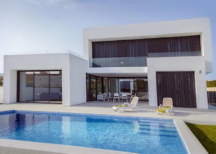 Your Perfect Getaway In Villa Calpe